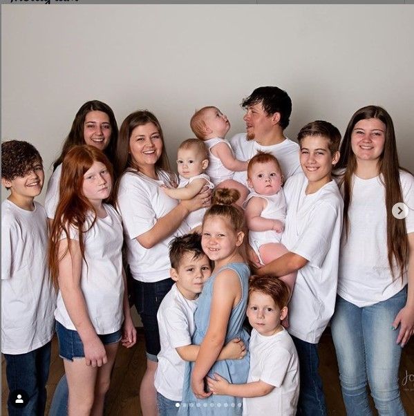 Perempuan dengan 11 anak. (Dok: Instagram/our_large_family_life)