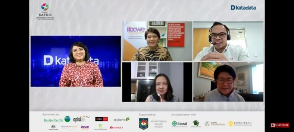 Webinar daring Katadata bertajuk Economic Sustainability Pathway: Indonesian Women in the Workforce, Jumat (28/8/2020). (Dok: Istimewa)