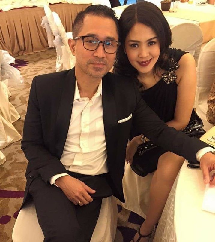 Lukman Sardi dan istri, Lia. [Instagram]