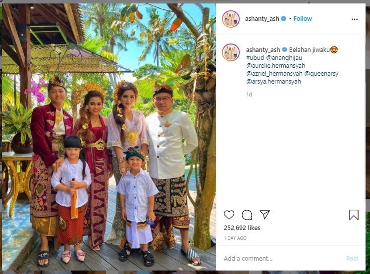 Ashanty dengan Baju Adat Bali (instagram.com/ashanty_ash)