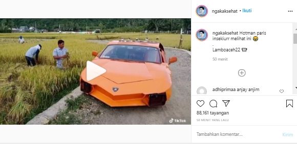 Lamborghini di Sawah (Instagram/@ngakaksehat).