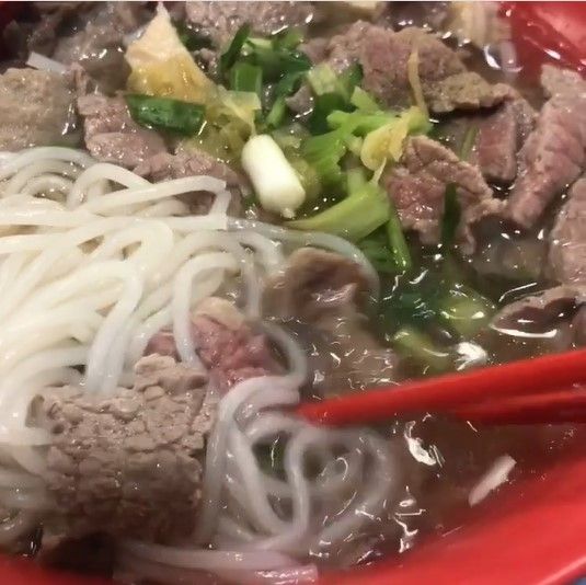 Mie Sapi Hainan di Hong Kee Beef Noodle, Singapura. (Instagram/@hungryghost2014)