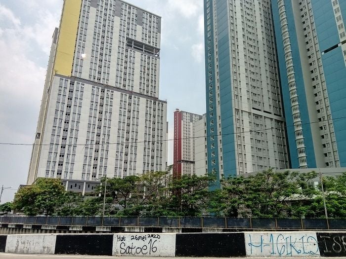 Penampakan Gedung RSD Wisma Atlet, Kemayoran, Jakpus. (Suara.com/Arga)