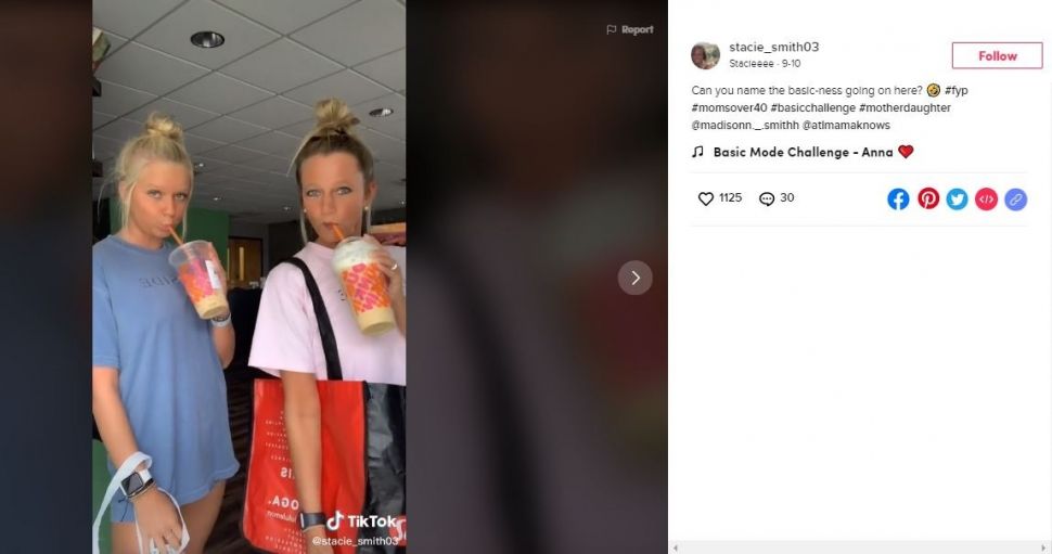 Ibu dan Anak Dikira Kembar Identik (tiktok.com/@stacie_smith03)