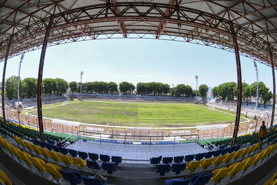 Melihat Renovasi Stadion Gelora 10 November Surabaya ...