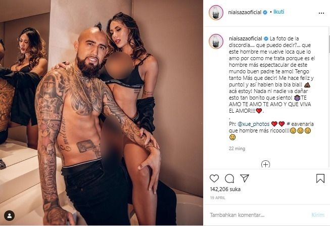 Arturo Vidal dan Sonia Isaza. (Instagram/@niaisazaoficial).