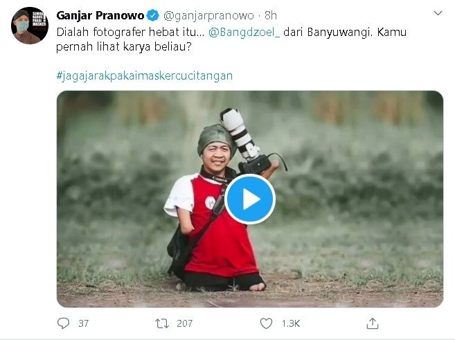 Ganjar Pranowo live bareng fotografer Achmad Zulkarnain - (Twitter/@ganjarpranowo)