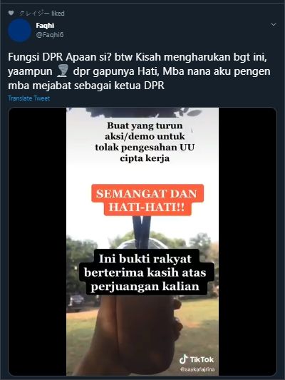 Kisah Haru Mahasiswi Dapat Es Cokelat, Sempat Disangka Ikut Turun Demo. (Twitter/@faqih6)