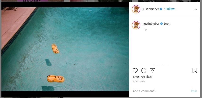 Justin Bieber x Crocs (instagram.com/justinbieber)