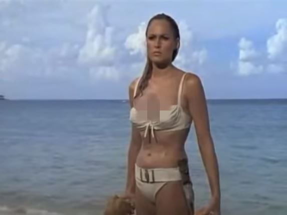 Bikini Ikonik Film James Bond Dilelang Rp 7 Miliar (youtube.com/James Bond)