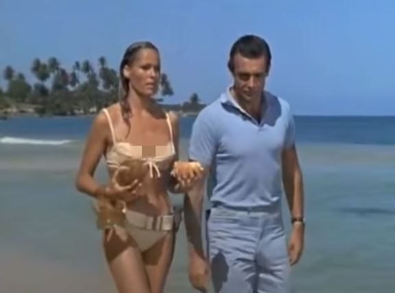 Bikini Ikonik Film James Bond Dilelang Rp 7 Miliar (youtube.com/James Bond)