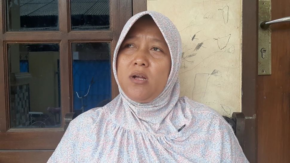 Desi Purwaningsih, mantan buruh pabrik. (YouTube)
