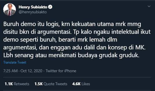 Kicauan Henry Subiakto Sebut Intelektual Tak Seharusnya Demo Turun Ke Jalan (Twitter/@Henrysubiakto).