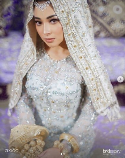 Malam Bainai Nikita Willy. (Instagram/@thebridestory)