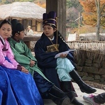 Jeon Jin Seo saat syuting drama Grand Prince. [Instagram]