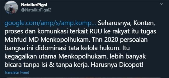 Tangkapan Layar Cuitan Natalius Pigai Sebut Mahfud MD Banyak Bicara Tanpa Kerja Sehingga Harus Dicopot Jabatannya (Twitter/@NataliusPigai2).