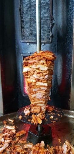 Ilustrasi daging kebab Dagestan (Unsplash @syhussaini)