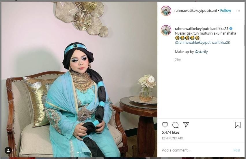 Kekeyi Dimakeup ala Putri Jasmine (instagram.com/rahmawatikekeyiputricantikka23)