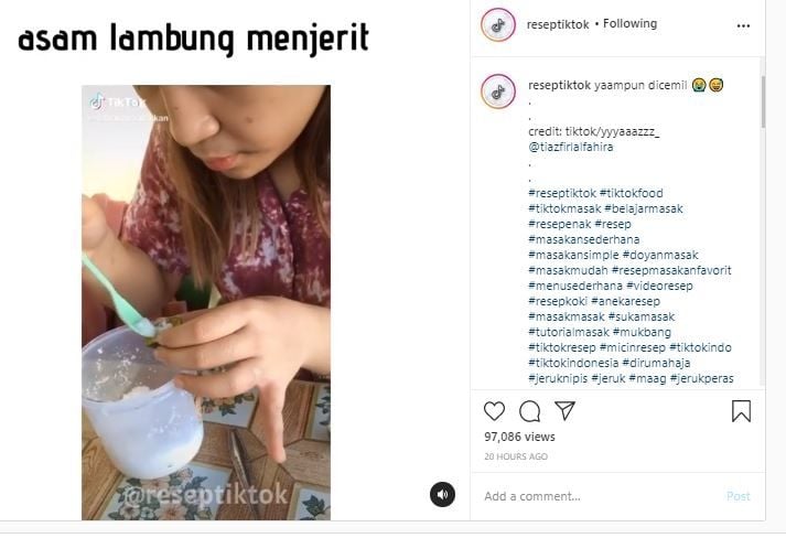 Makan jeruk nipis tasnpa ekspresi (Instagram @reseptiktok)