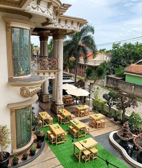 Rumah Muzdalifah jadi kafe [Instagram]