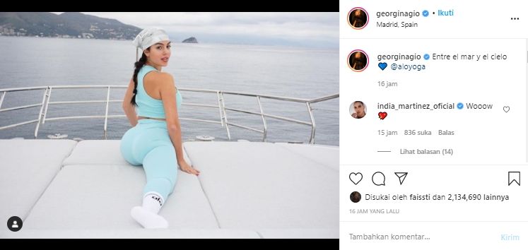 Georgina Rodriguez split di atas kapal mewah. (Instagram/@georginagio).