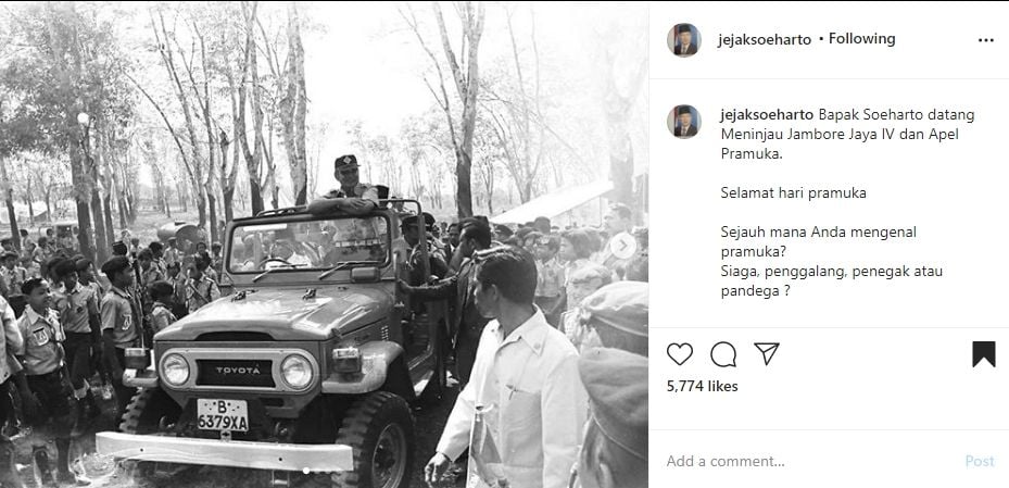 Pak Harto saat naik Toyota Land Cruiser. (Instagram)