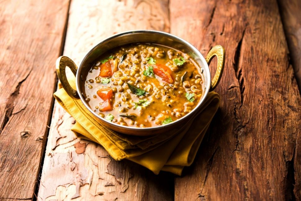 Moong dal (Elements Envato)