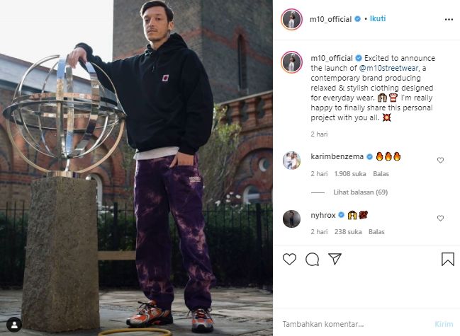 Gelandang Arsenal, Mesut Ozil, meluncurkan clothing brand miliknya, M10 Streetwear pada 12 November 2020. (Instagram/@m10_official).