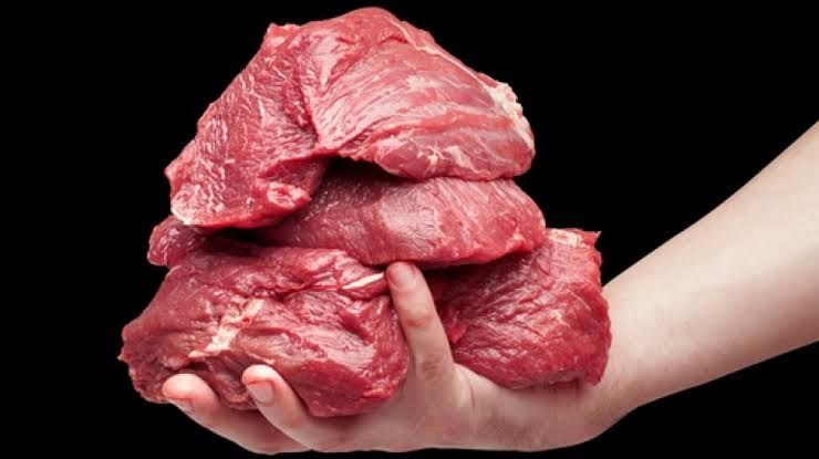Daging merah, daging mentah. (Shutterstock)