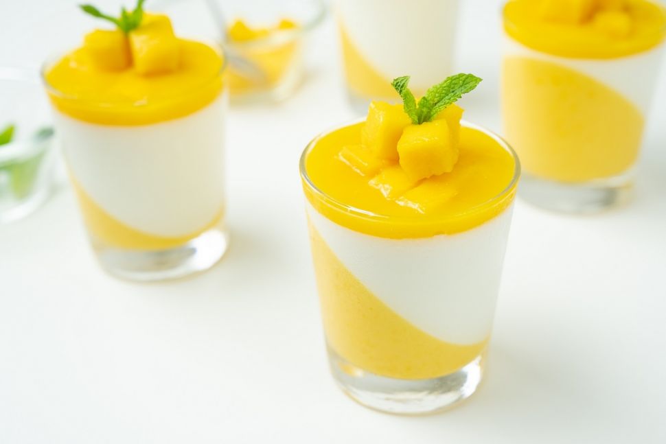 Ilustrasi Panna Cotta Mangga (Envato Elements By kenishirotie)