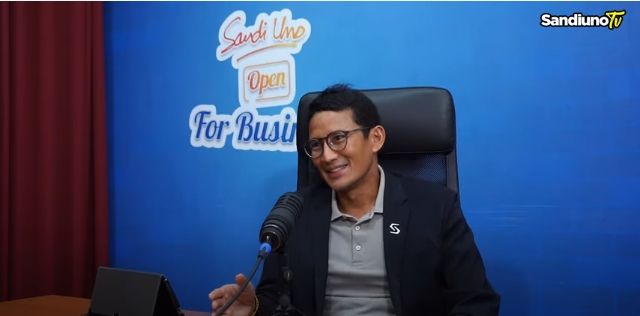 Panji dan Sandiaga Uno berbincanga dalam salah satu video di YouTube. - (YouTube/SandiaUnoTV)