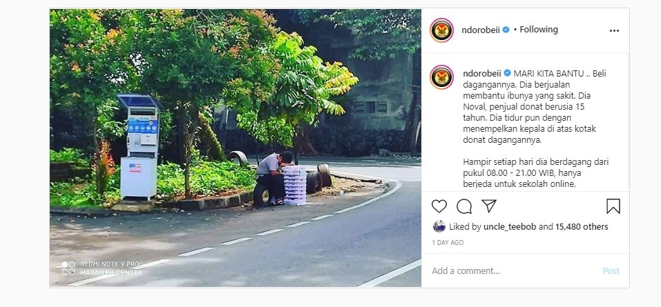 Bocah penjual donat ketiduran saat jualan (Instagram/ndorobeii)