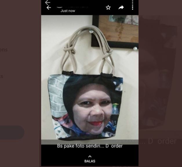 Viral Tas Custom Pakai Foto Selfie (twitter.com/algebrique)