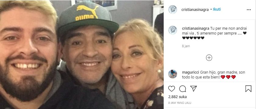 Cristiana Sinagra membagikan kenangan dengan Diego Maradona.
