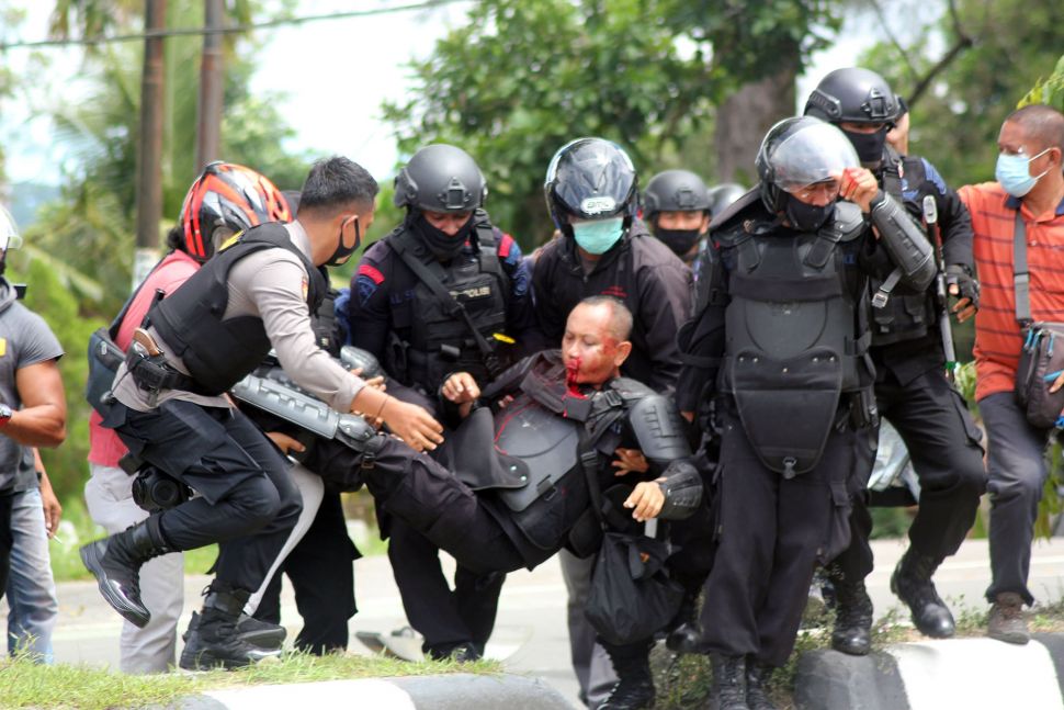 Polisi Terluka saat Bubarkan Demo Papua Merdeka di Sorong