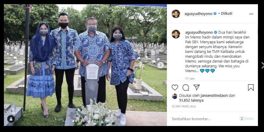 AHY, SBY, Annisa Pohan dan Almira di makam Ani Yudhoyono - Dua Hari Terakhir Bu Ani Datangi SBY dan AHY Lewat Mimpi (Instagram @agusyudhoyono)