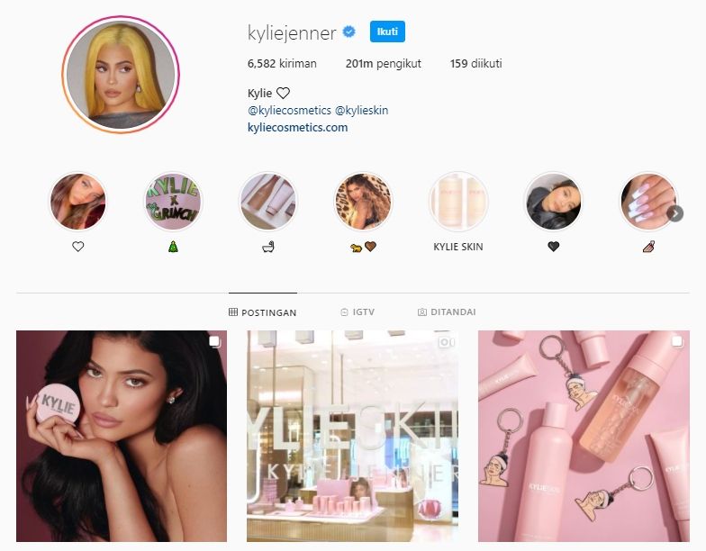 Kylie Jenner menjadi orang keempat yang punya lebih dari 200 juta pengikut di Instagram.