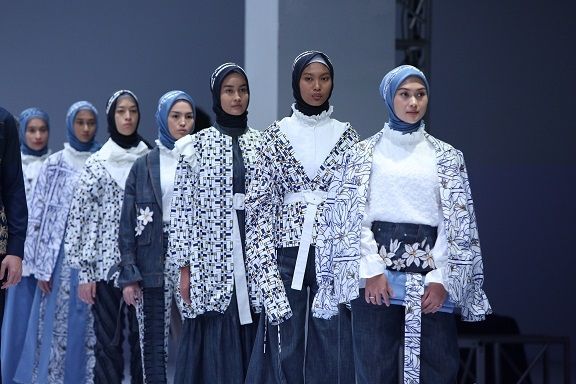 ETU dalam Show Wonderful Indonesia di JFW 2021. (JFW 2021)