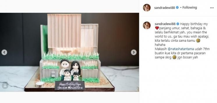 Sandra Dewi Kasih Kejutan ke Suami, Kue Ultah Harvey Moeis Bikin Salfok. (Instagram/@sandradewi88)