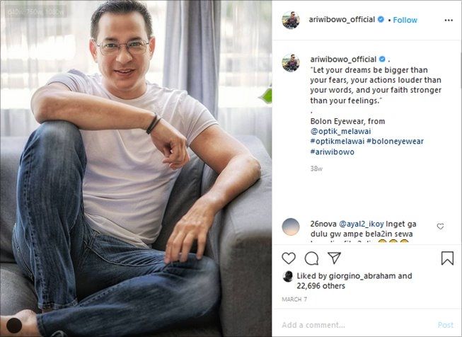 Ari Wibowo, aktor yang masih bening di usia 50-an. (Instagram/@ariwibowo_official)