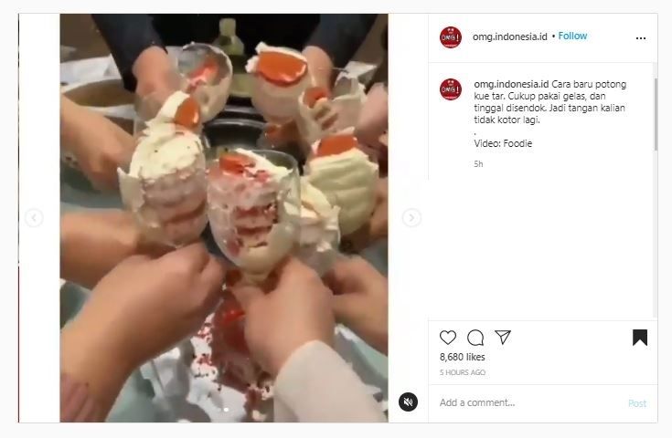 Cara baru potong kue tar tanpa pisau hanya menggunakan gelas (Instagram @omg.indonesia.id)