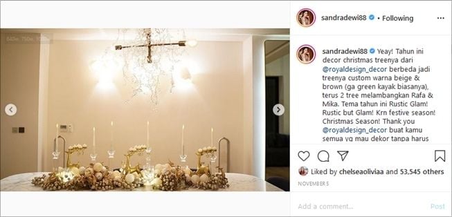 Dekorasi Natal rumah Sandra Dewi. (Instagram/@sandradewi88)