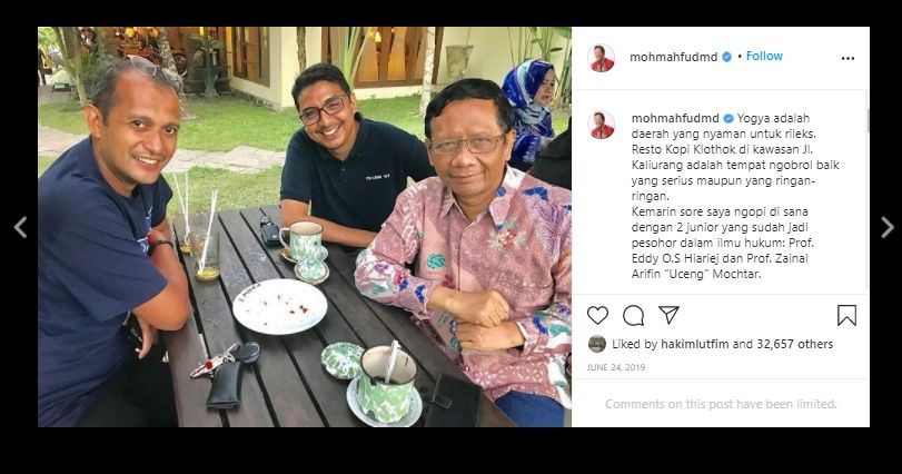 Doyan Makan di Warteg, Intip Momen Kulineran ala Menkopolhukam Mahfud MD. (Instagram/@mohmahmudmd)