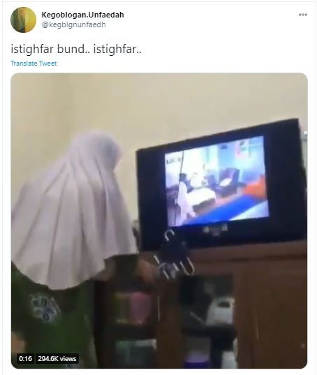 Viral Ibu Emosi Nonton Sinetron sampai Pukul TV (twitter.com/kegblgnunfaedh)