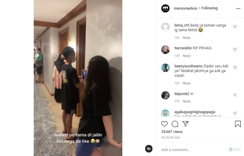 Video keluarga ganggu malam pertama pengantin baru. (Instagram/memomedsos)