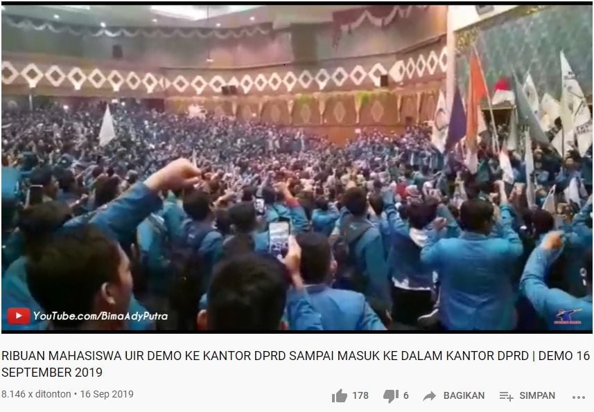 Cek Fakta Mahasiswa Riau Demo Lengserkan Jokowi (YouTube).