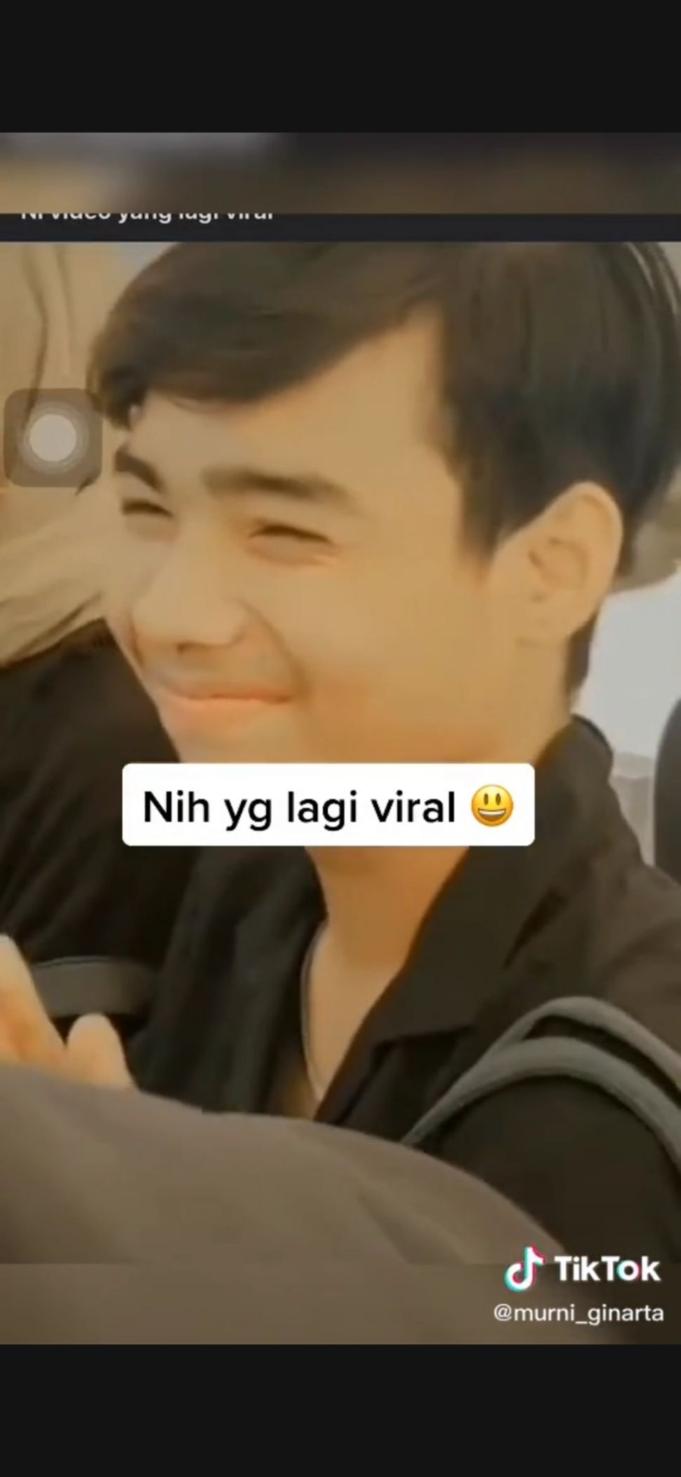 Mantan Datang ke Pernikahan, Pengantin Wanita Histeris. (TikTok)