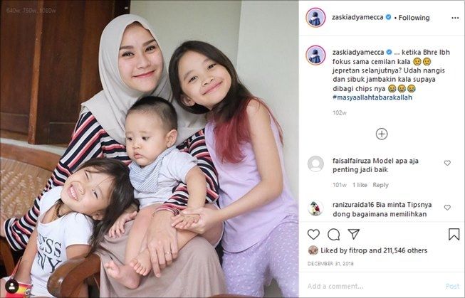 Zaskia Adya Mecca dan anak-anak. (Instagram/@zaskiadyamecca)