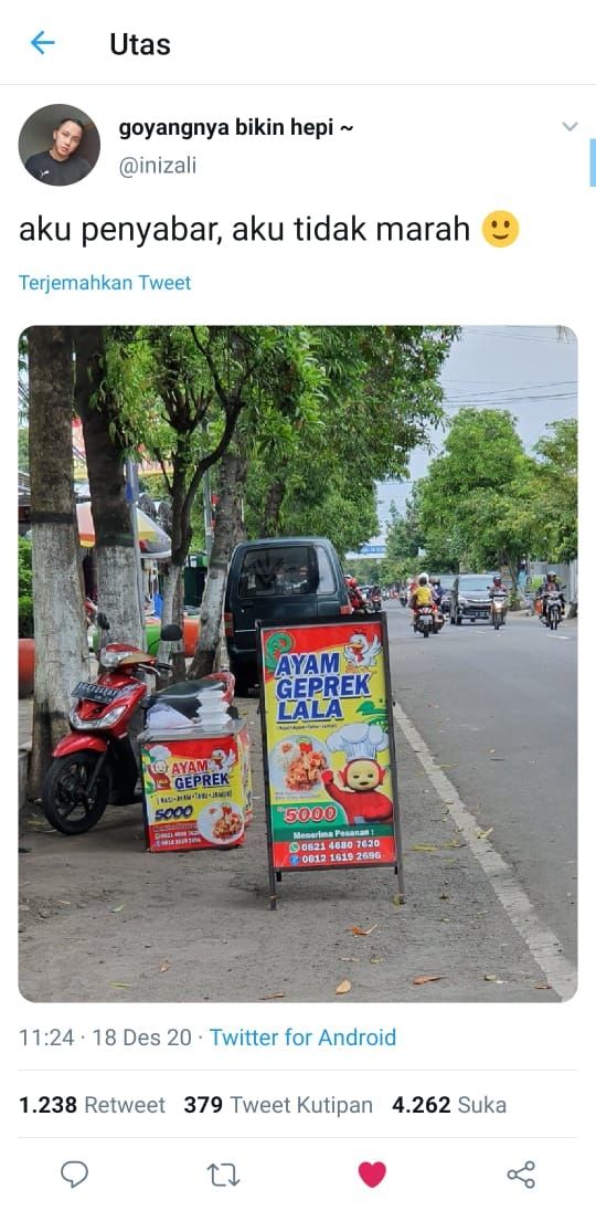 Ayam Geprek Lala ini bikin emosi warganet (Twitter @inizali)