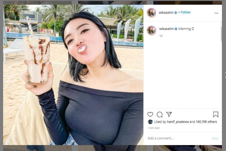 Wika Salim unggah foto mulut dipenuhi foam, pikiran warganet traveling (Instagram @wikasalim)